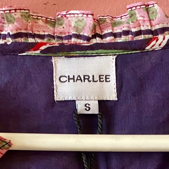 Charlee Alexis Dress in Midnight Floral Small - Picture 6 of 10